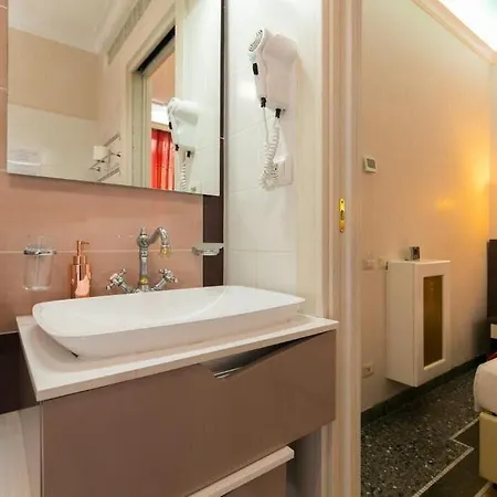 Anthony 47 Bed & Breakfast 4*